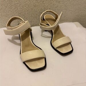Theory Cream Women's Sandals